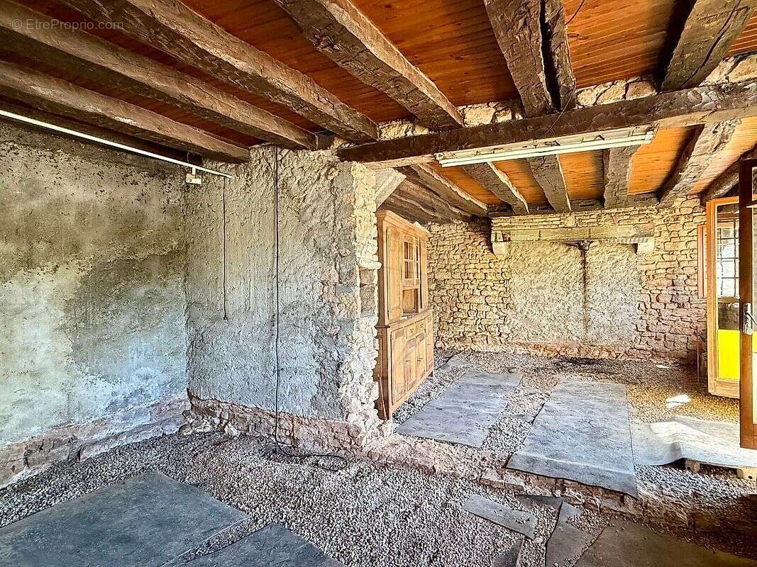 Maison à VILLE-LANGY