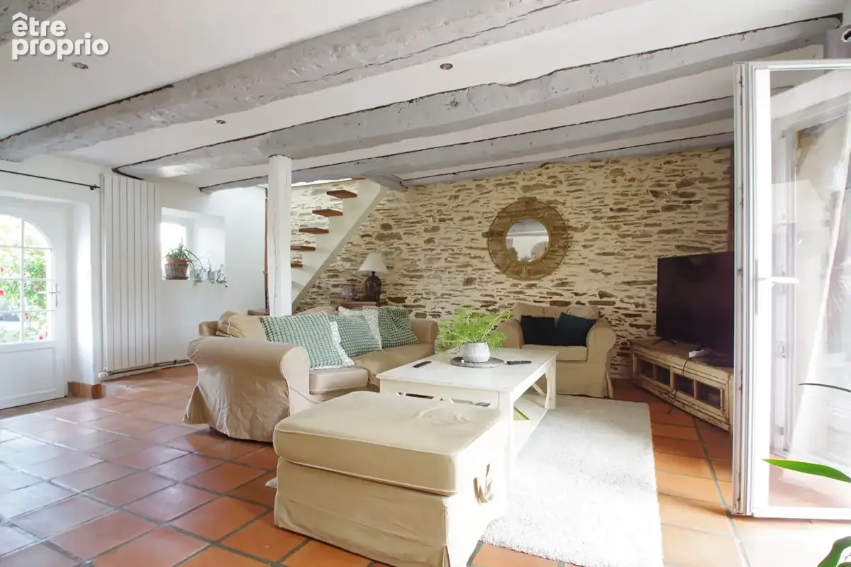 Authenticité et charme pour cette belle maison familiale - photo 6