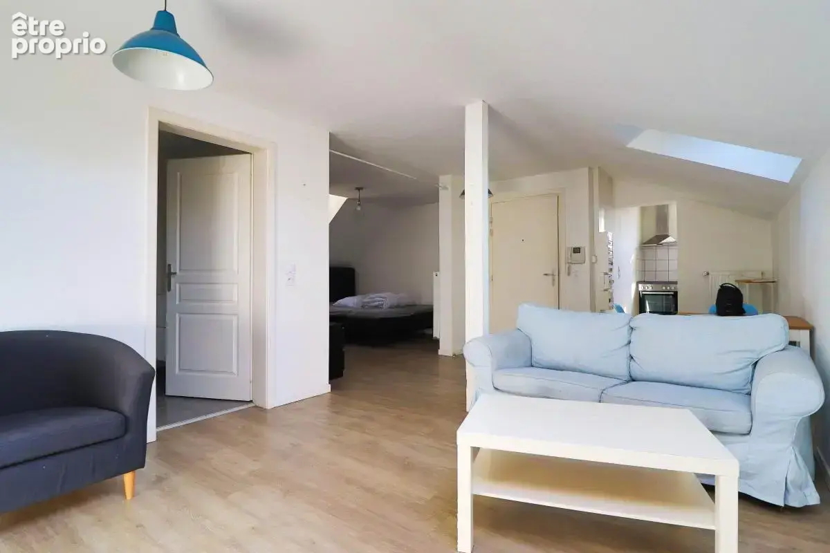 Appartement À Vendre - photo 2