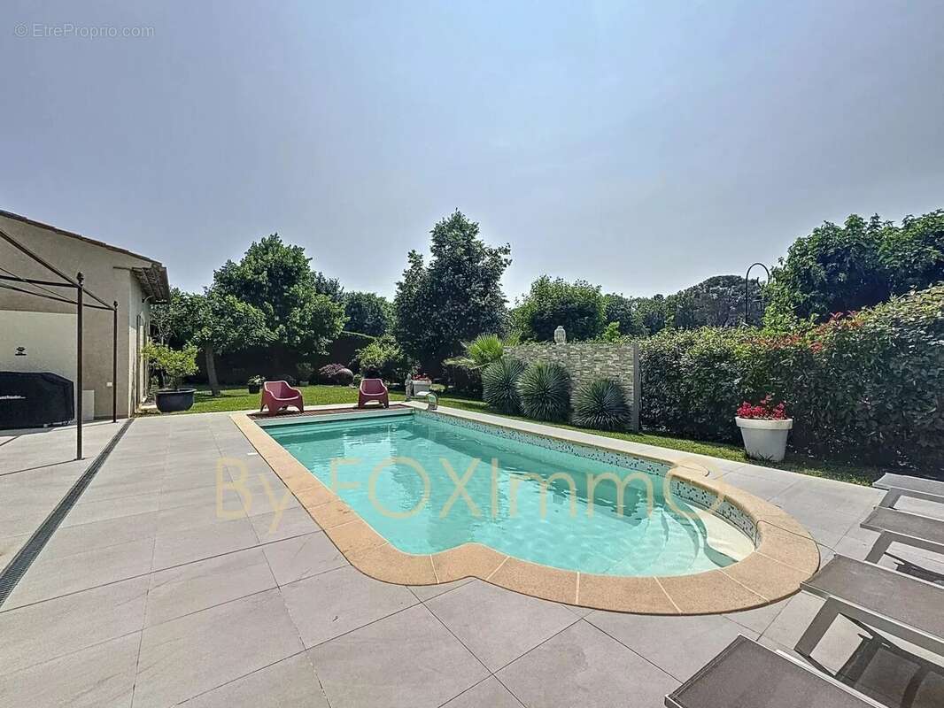 Maison à MONTAUROUX