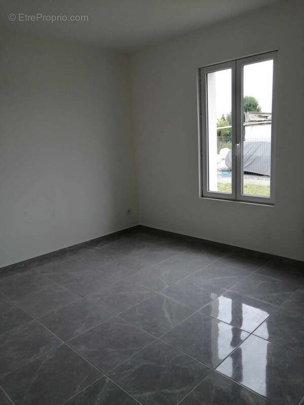 Maison à BEAUREVOIR