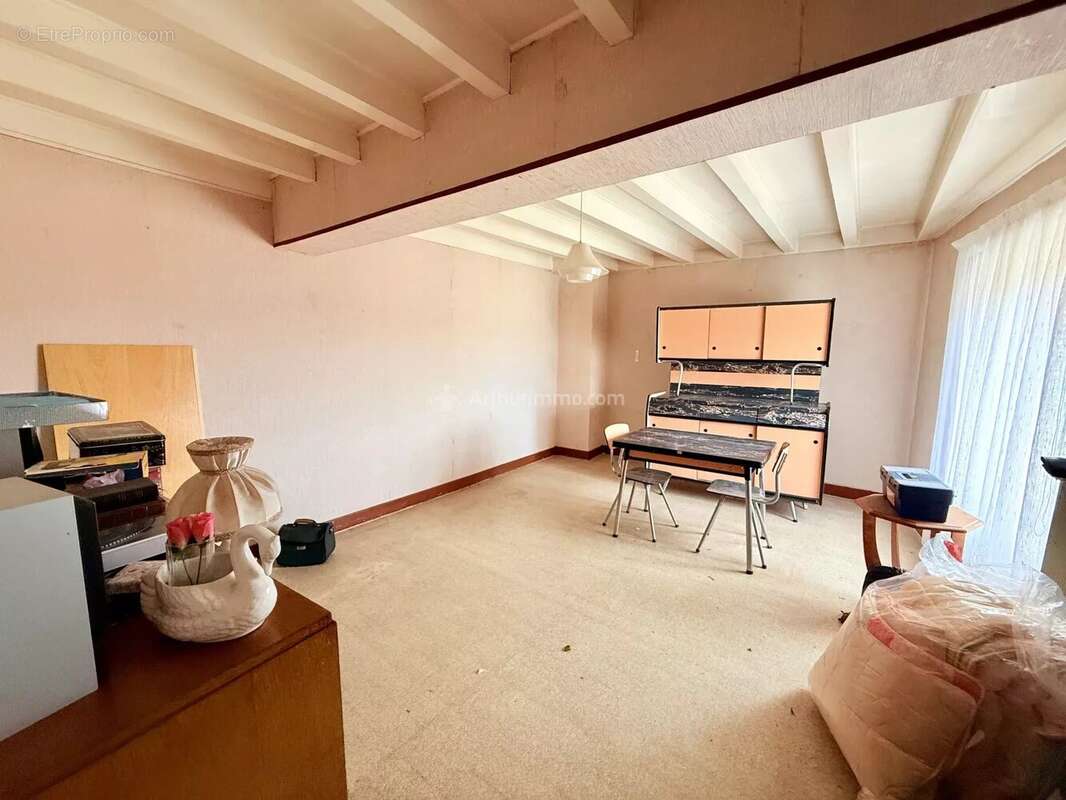 Maison à SOULAUCOURT-SUR-MOUZON