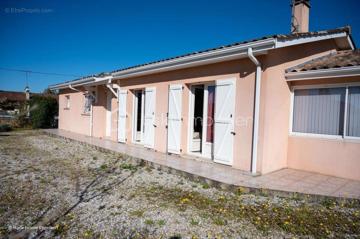 Maison à SAINT-LAURENT-MEDOC