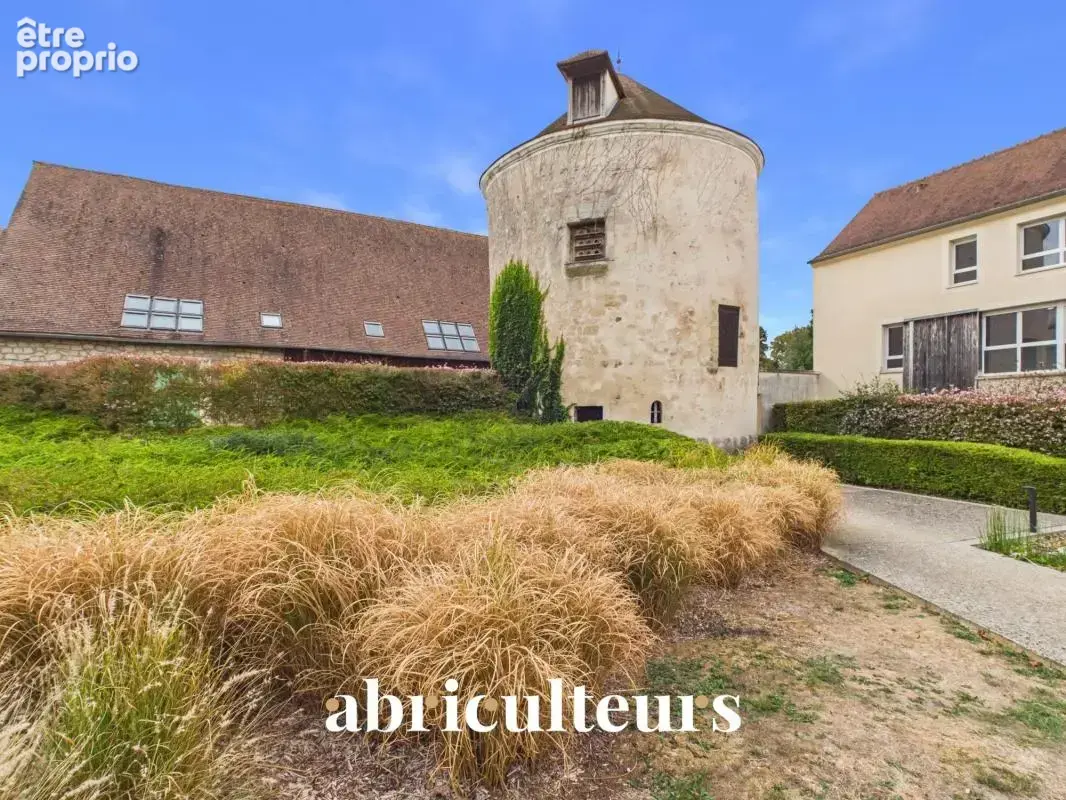 Appartement T3 de 70 m² avec terrasse et jardin - Résidence de standing à Survilliers (95) - photo 2