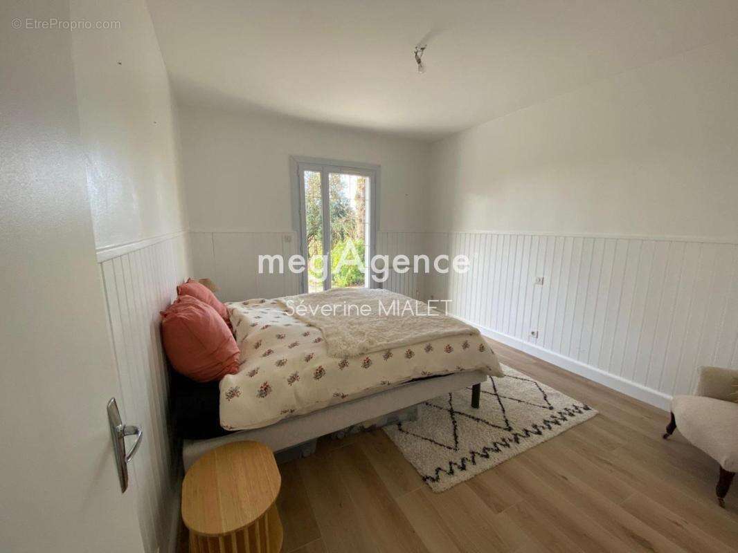 Maison à CHERVES-RICHEMONT