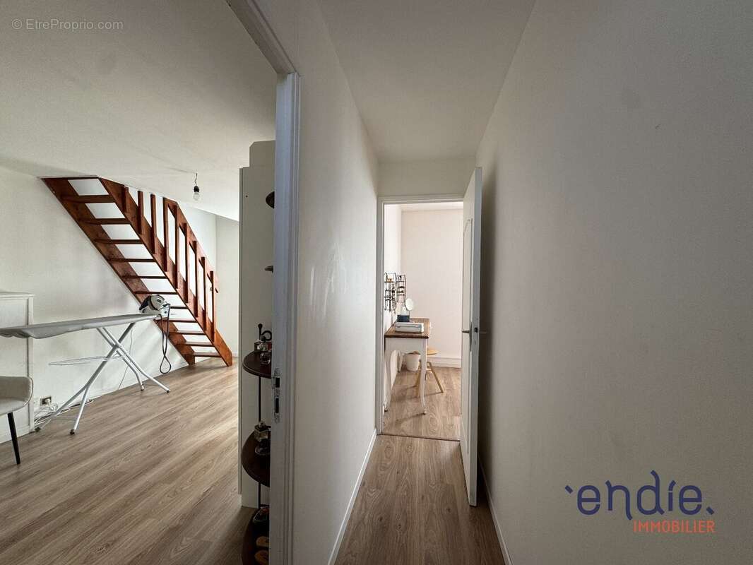 Maison à CLINCHAMPS-SUR-ORNE