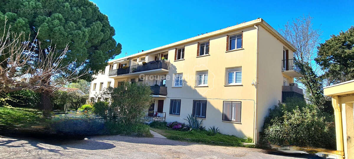 Appartement à ARLES