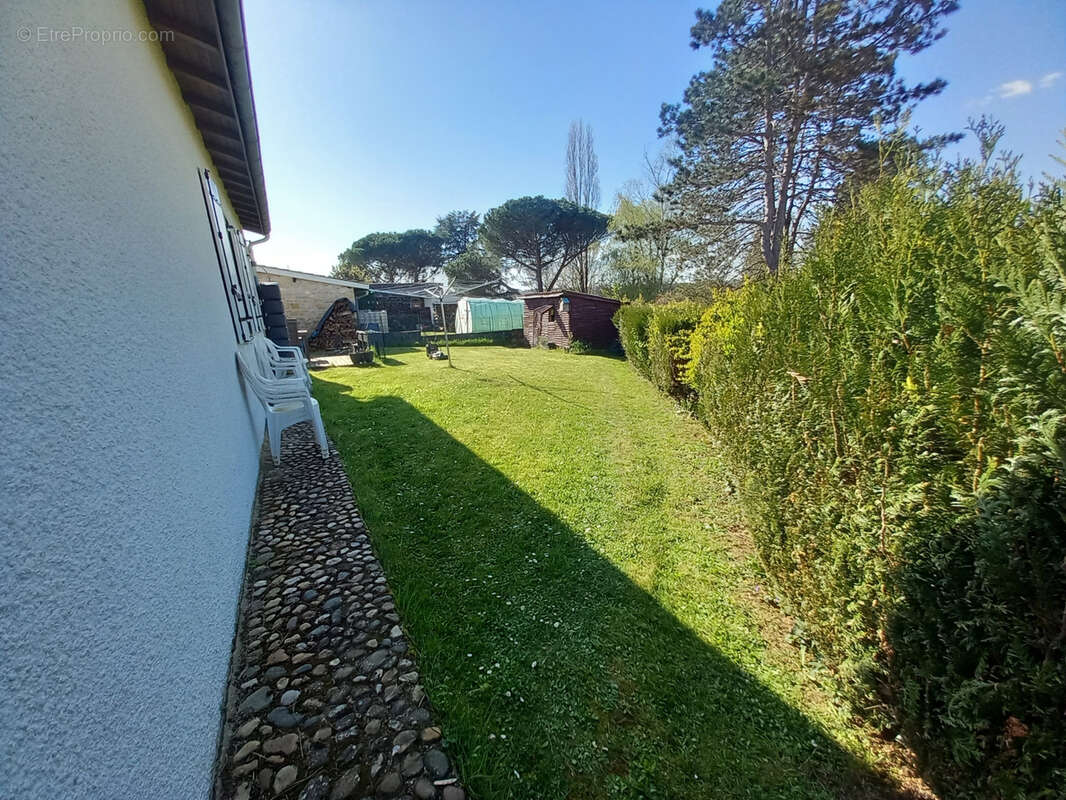 Maison à FUMEL