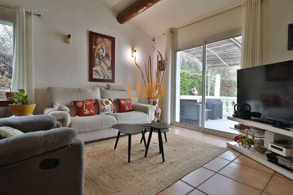 Maison à SAINT-GILLES