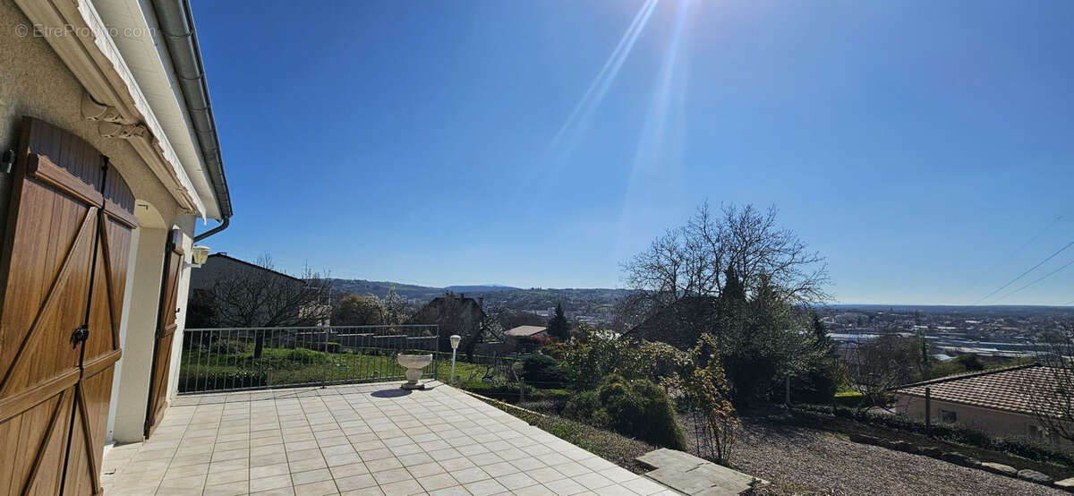 maison de plain - pied avec sous -sol complet - terrasse - photo 12