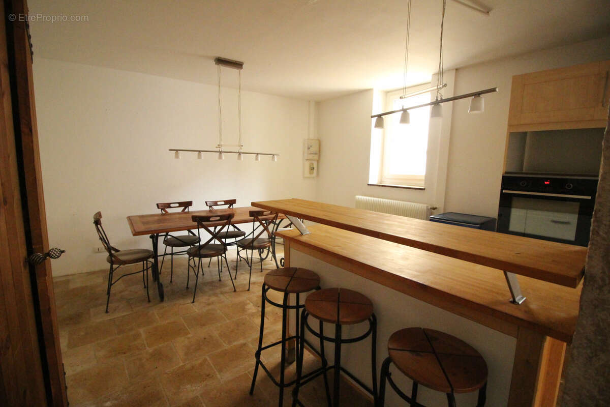 Maison à NUITS-SAINT-GEORGES