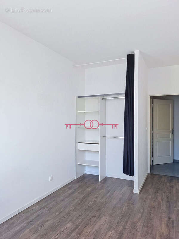 Appartement Chalons En Champagne 5 pièce(s) 97.3 m2 - photo 10
