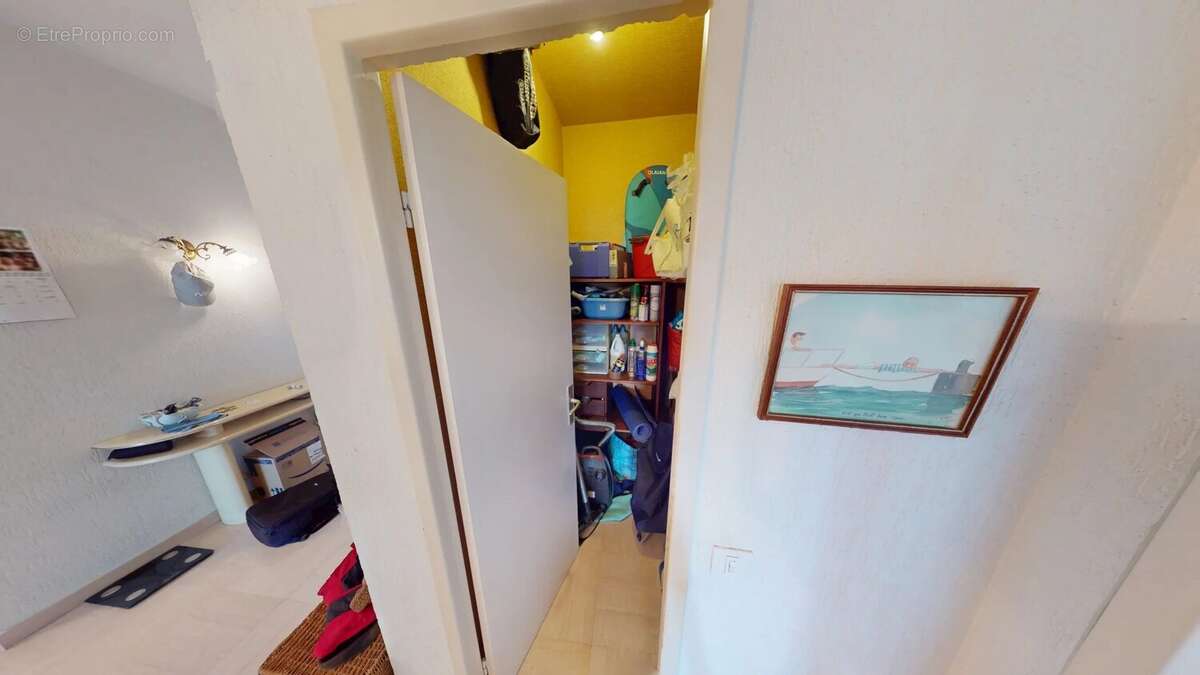 Appartement à VILLENEUVE-LOUBET