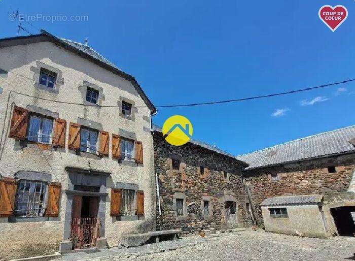 Maison à PIERREFORT