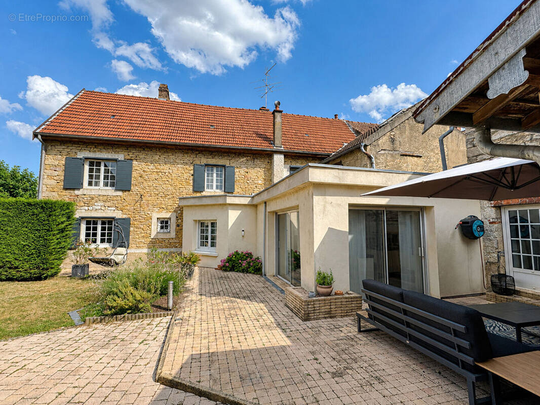 Maison à DOLE