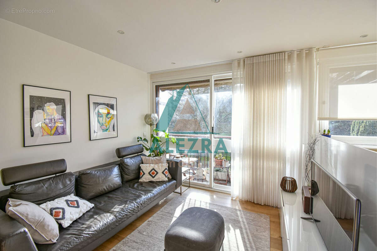 Appartement à LA CELLE-SAINT-CLOUD