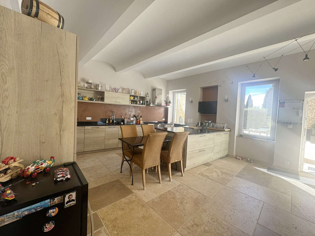 Maison à GRIGNAN