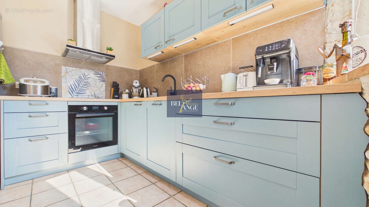 Maison à VALLON-PONT-D'ARC