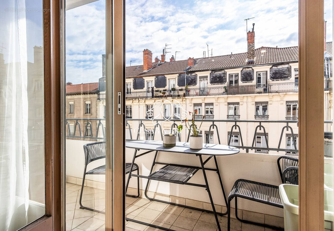 Appartement à LYON-7E