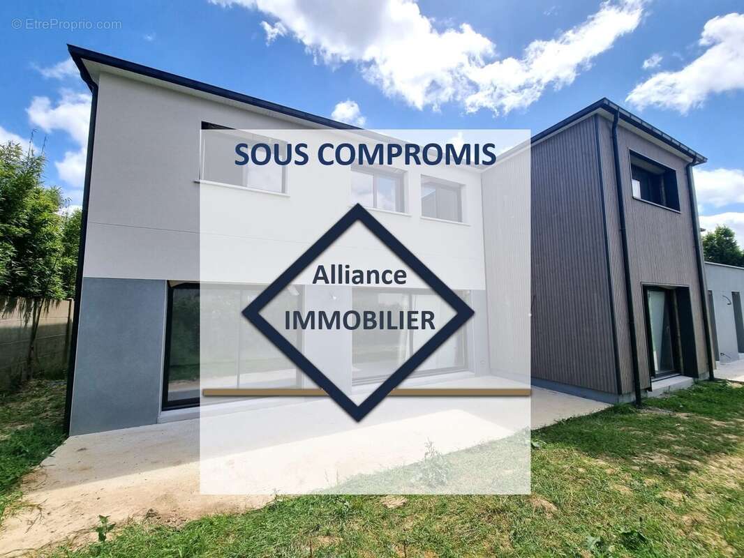 Appartement à MONTAUBAN-DE-BRETAGNE