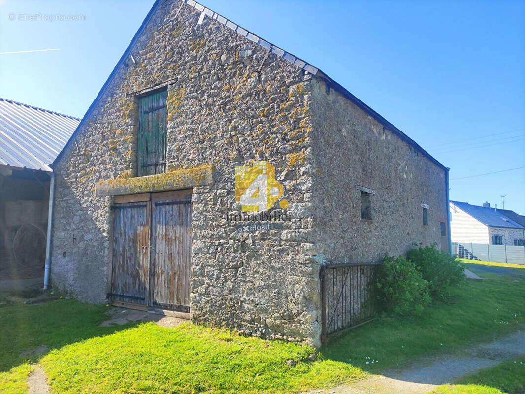 Maison à BESNE