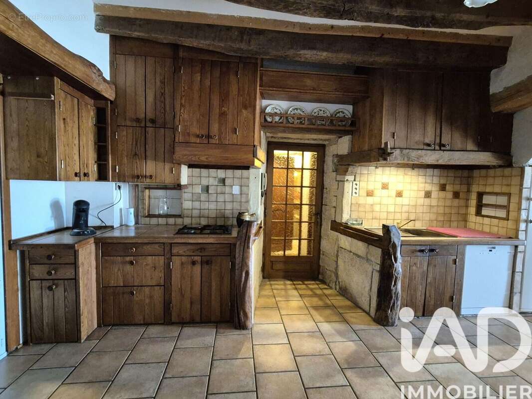 Photo 2 - Maison à FONTARECHES