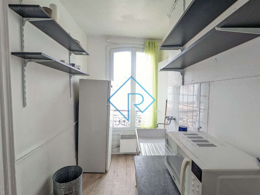 Appartement à PARIS-11E