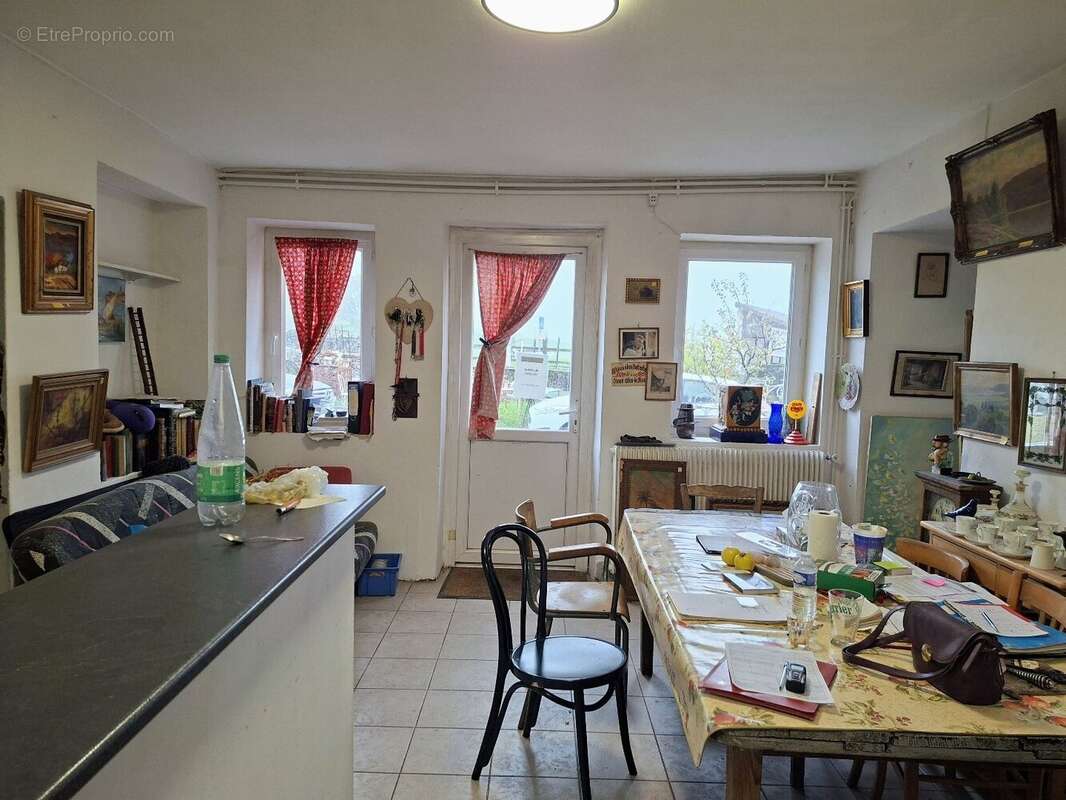 Maison avec grandes dépendances pour habitation et/ou projets divers - photo 10