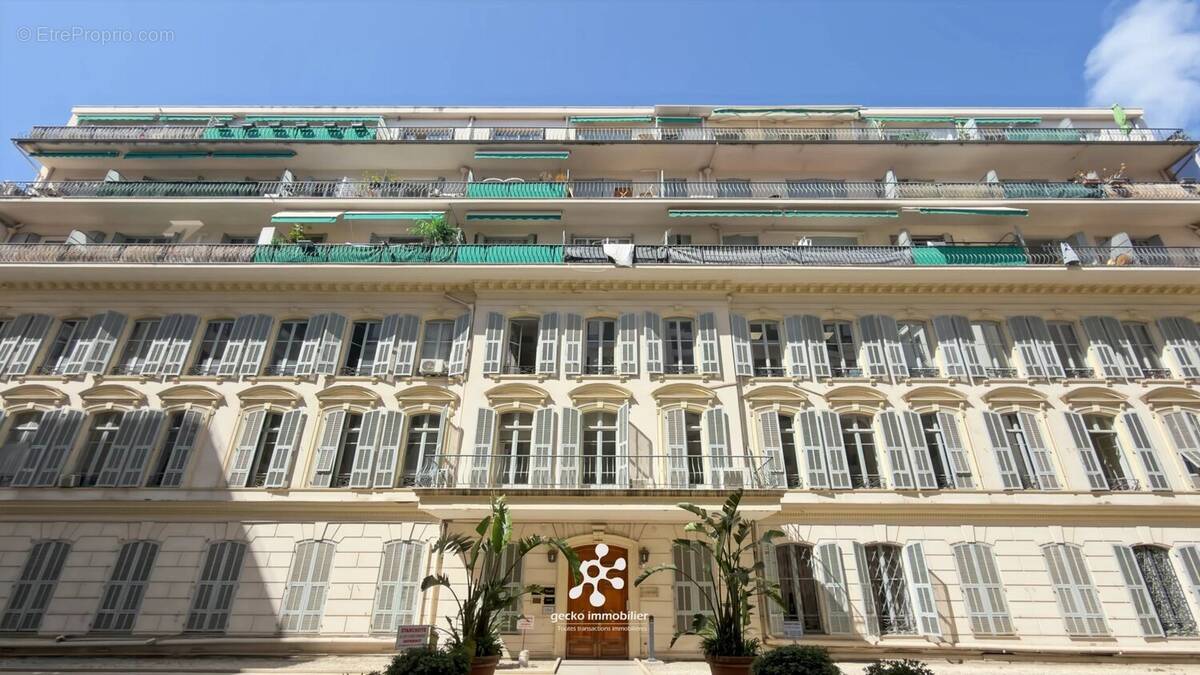 Appartement à NICE