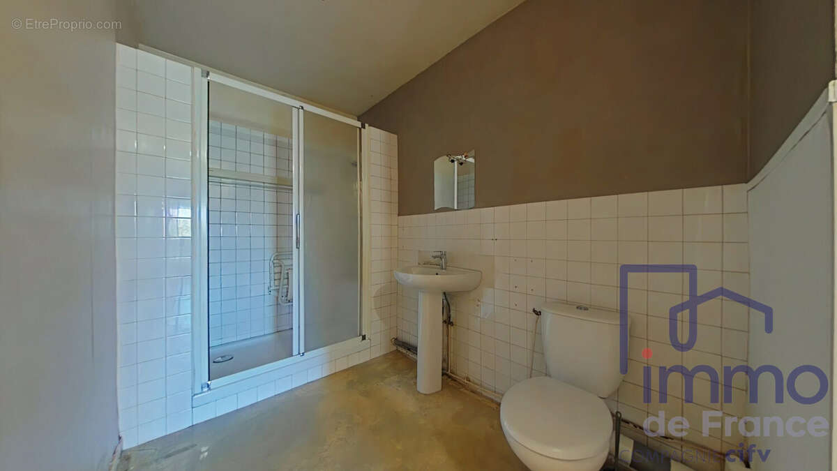 Appartement à FRAISSES