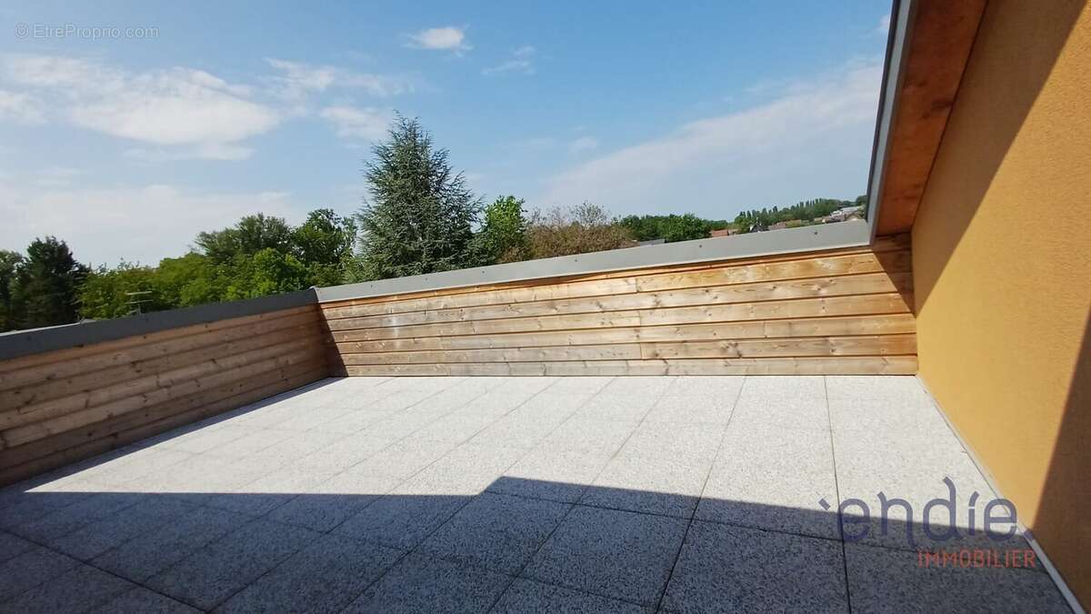 ROSENAU  Superbe appartement 3 pièces au dernier étage  62,13 m² habitables et 91,48 m² au sol - photo 5