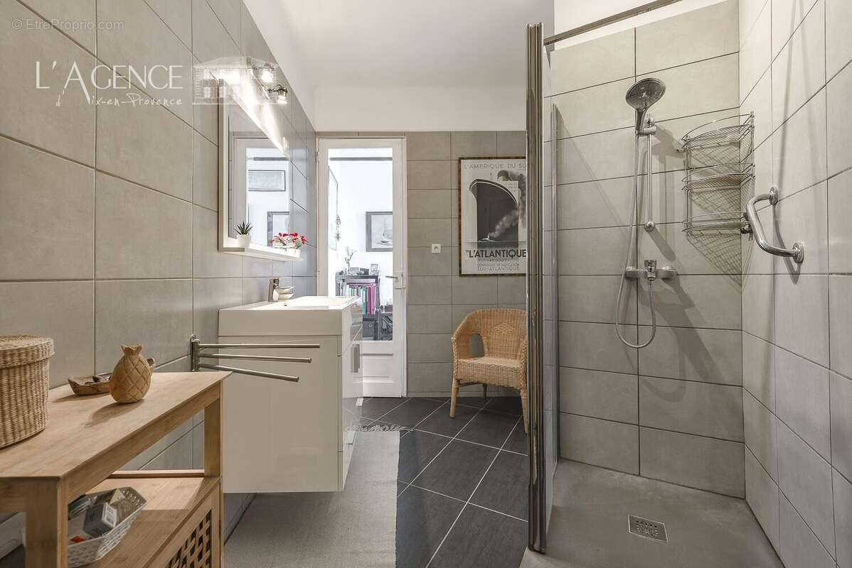 Appartement à AIX-EN-PROVENCE