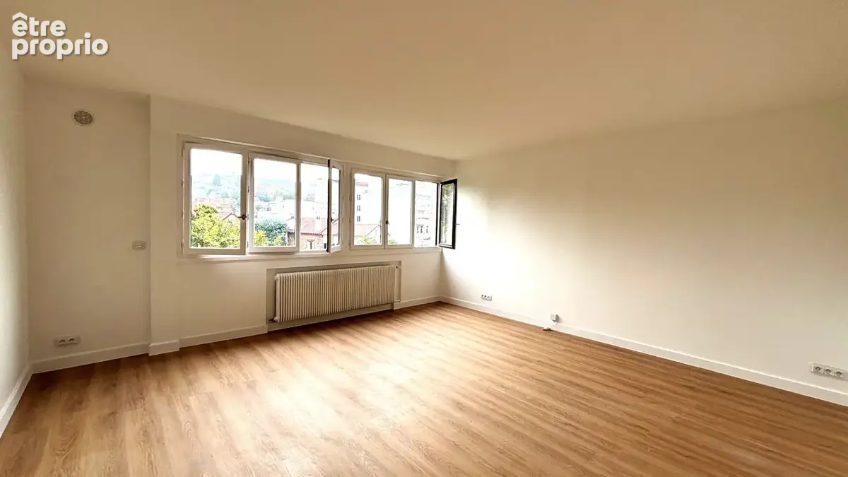 Appartement 4 pièces en excellent état avec terrasse de 70m² - photo 3