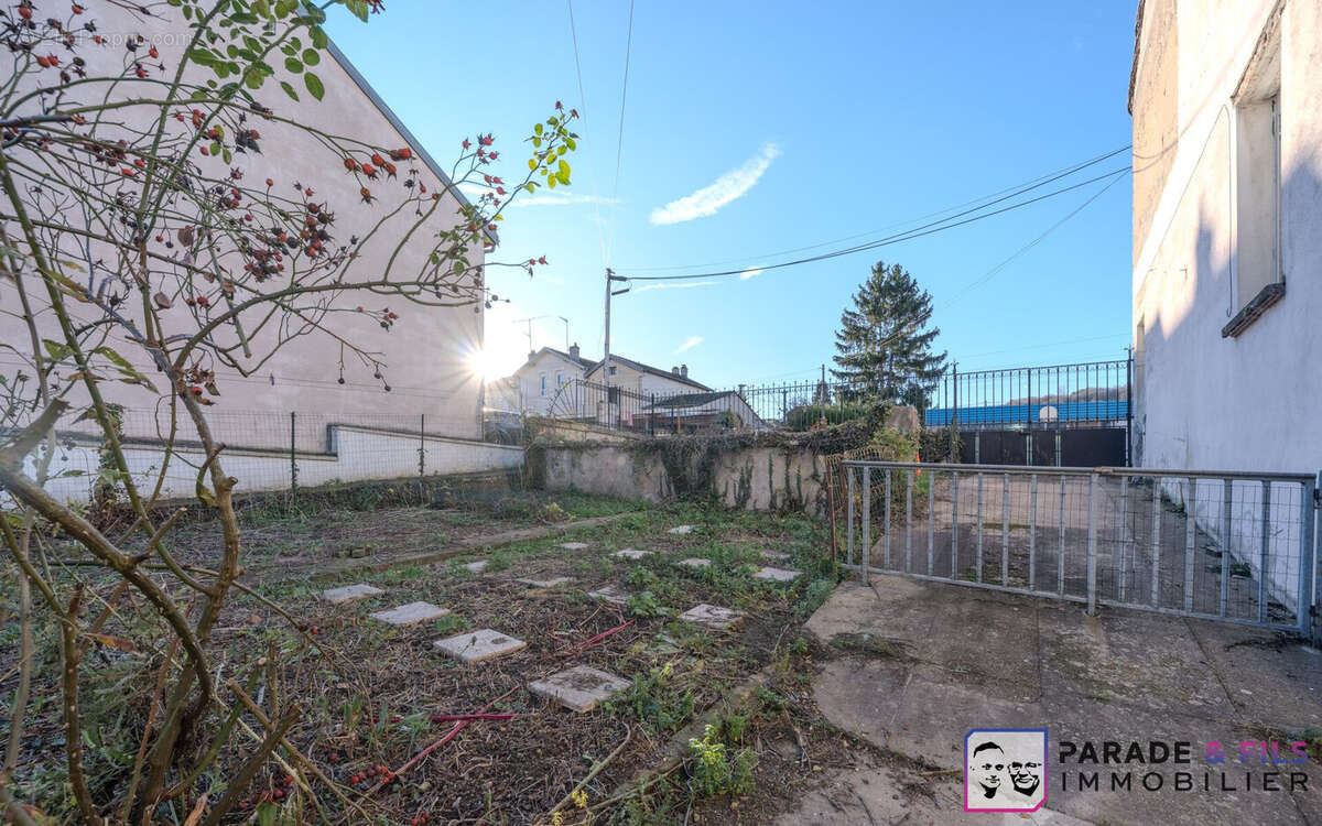 Maison à MAXEVILLE