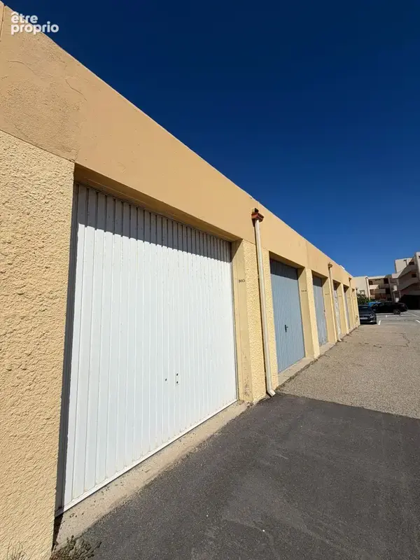 Le Barcarès Exclusivité LIDO Grand Large Grand Garage avec compteur et porte electrique ! - photo 3
