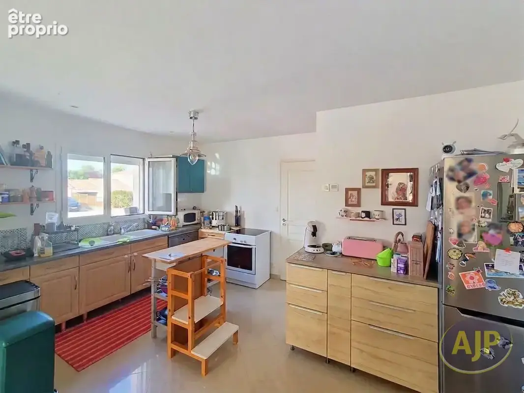 Maison Montaigu Vendee 5 pièces 88 m² - photo 4