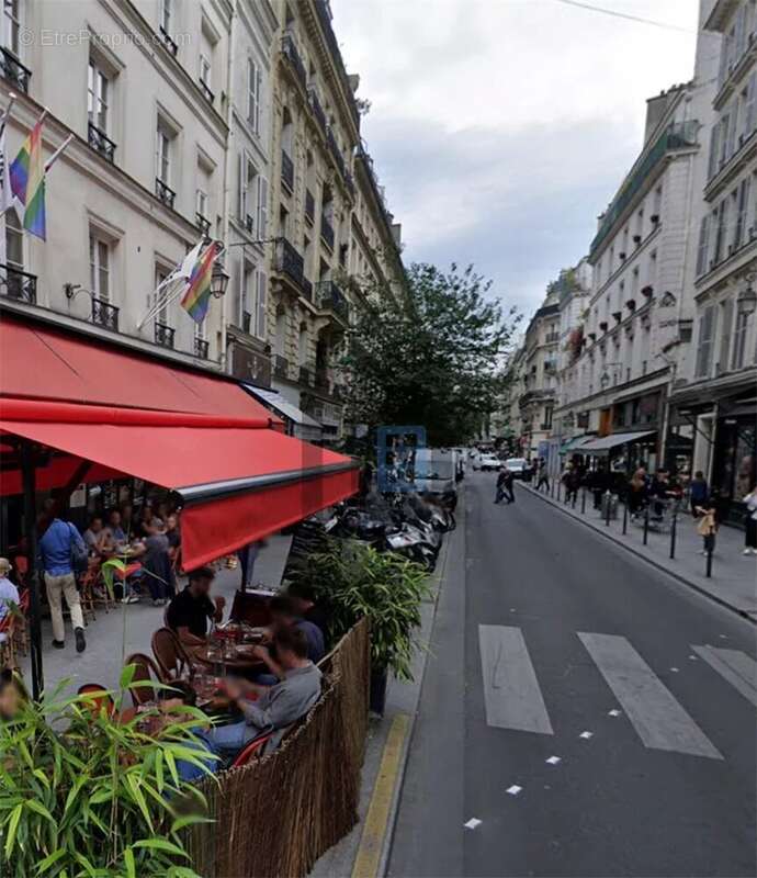 Commerce à PARIS-4E