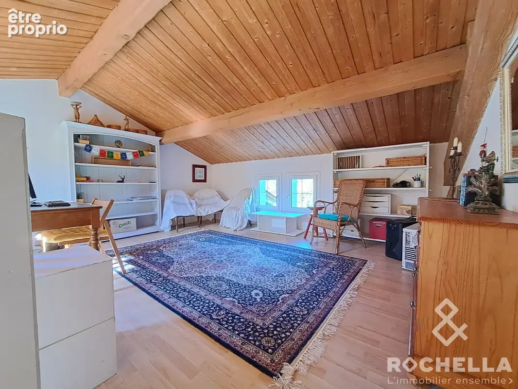 Maison 5 pièces 128 m² à vendre à Saint-Laurent-De-La-Pree (17450) - photo 8