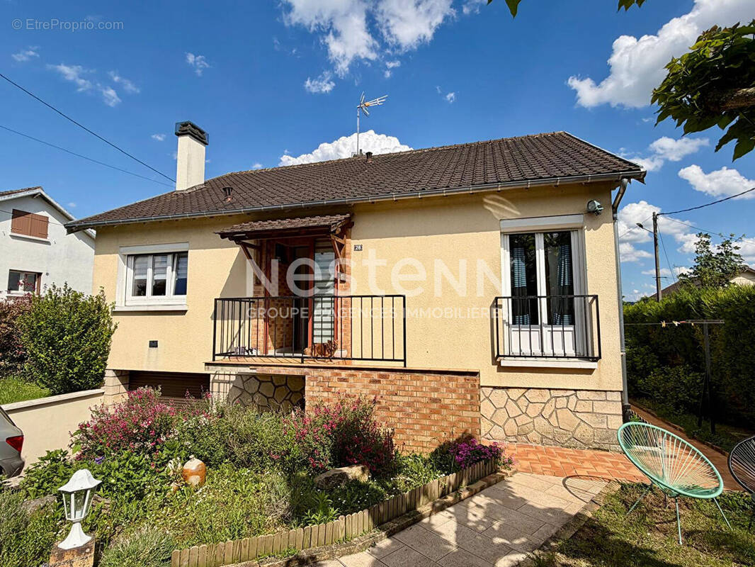 Maison à CHAMPAGNE-SUR-OISE