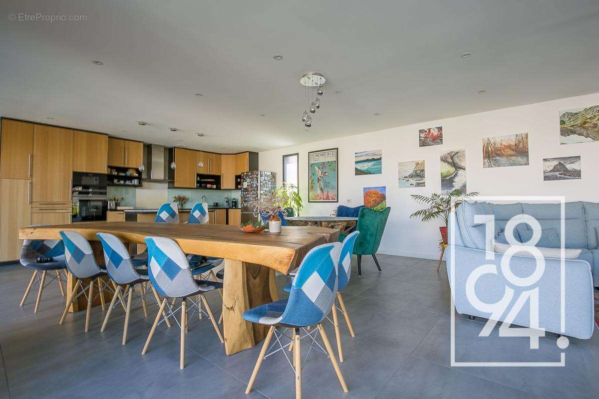 Maison à MARSEILLE-10E