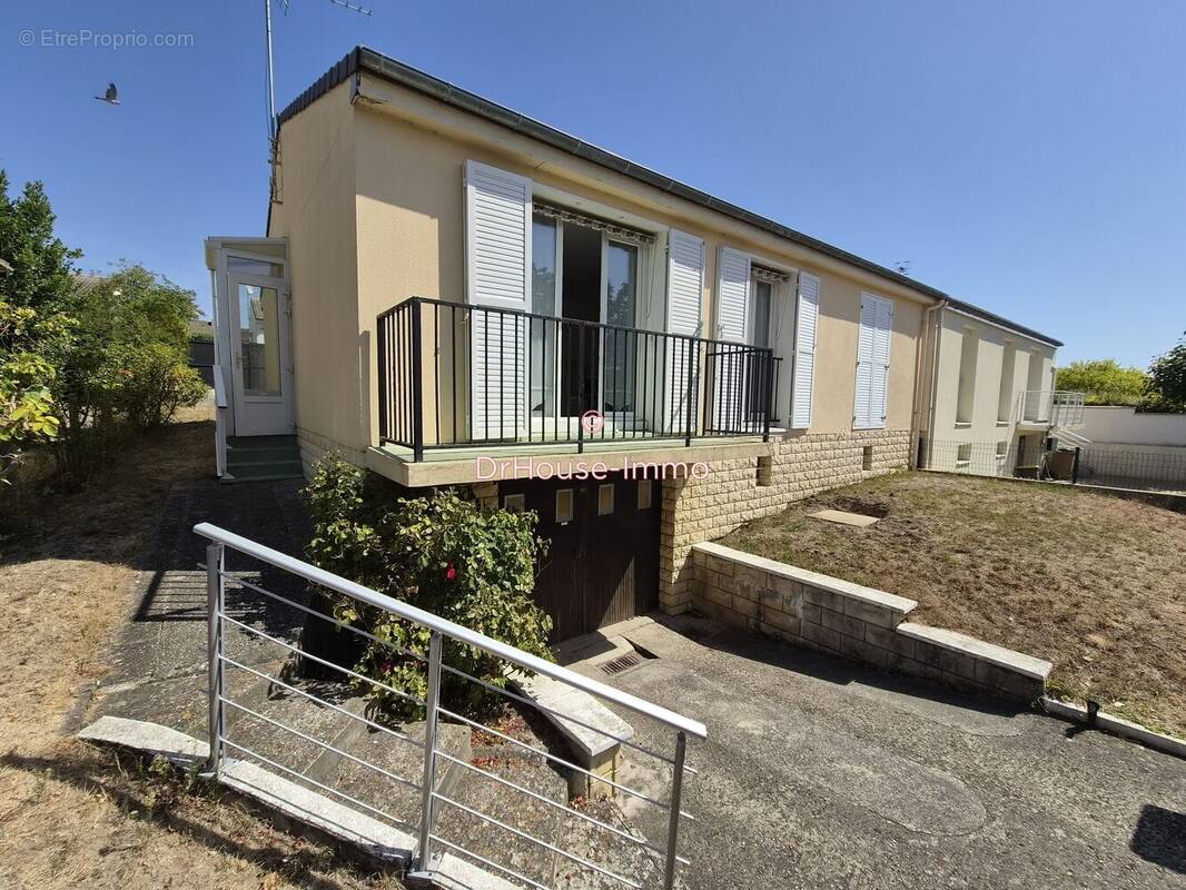 Maison à LIMAY