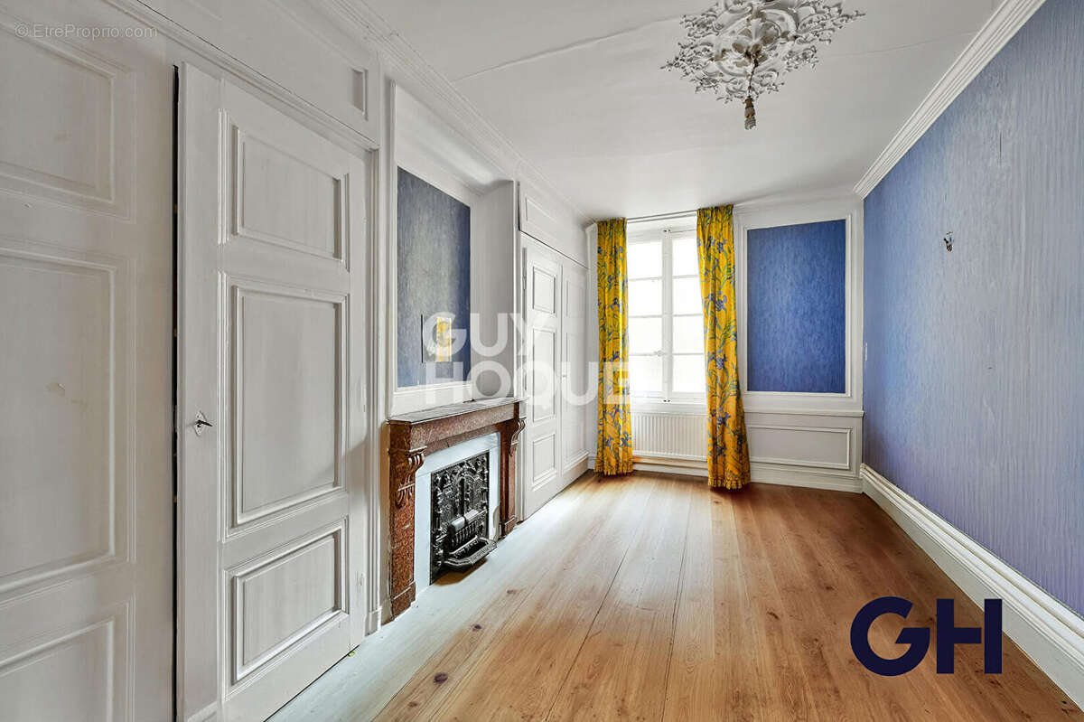 Appartement à LYON-6E