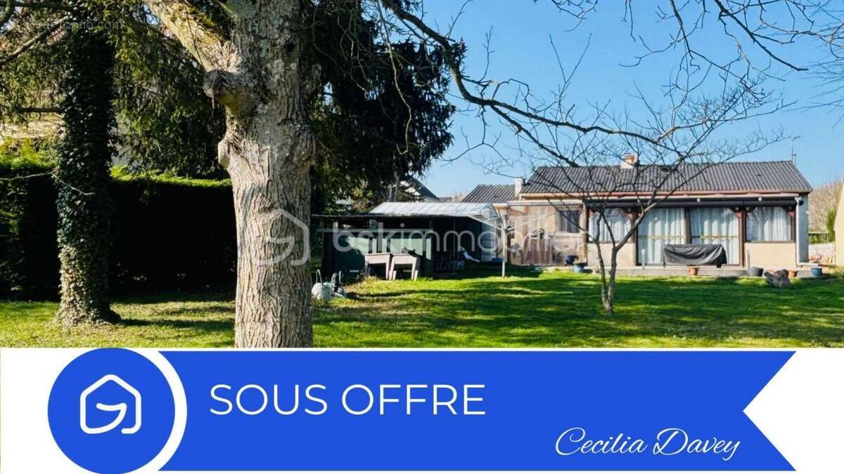 Maison à SERGINES