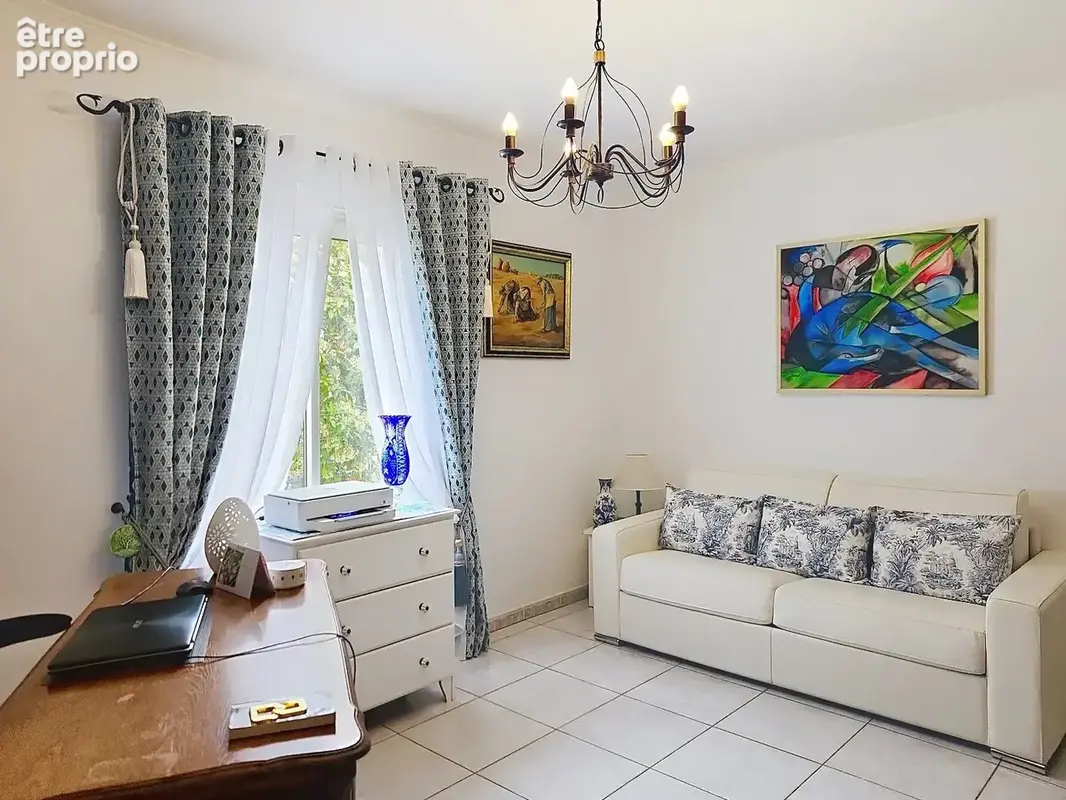 Villa plain-pied 5 chambres et piscine - photo 7