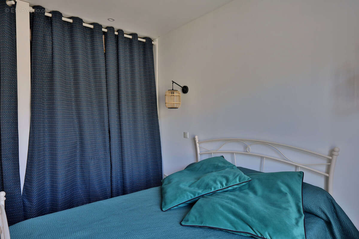 Maison Type 3 - 105m2 habitables  dont un studio de 30m2 - Terrain 1103 m2 - photo 17