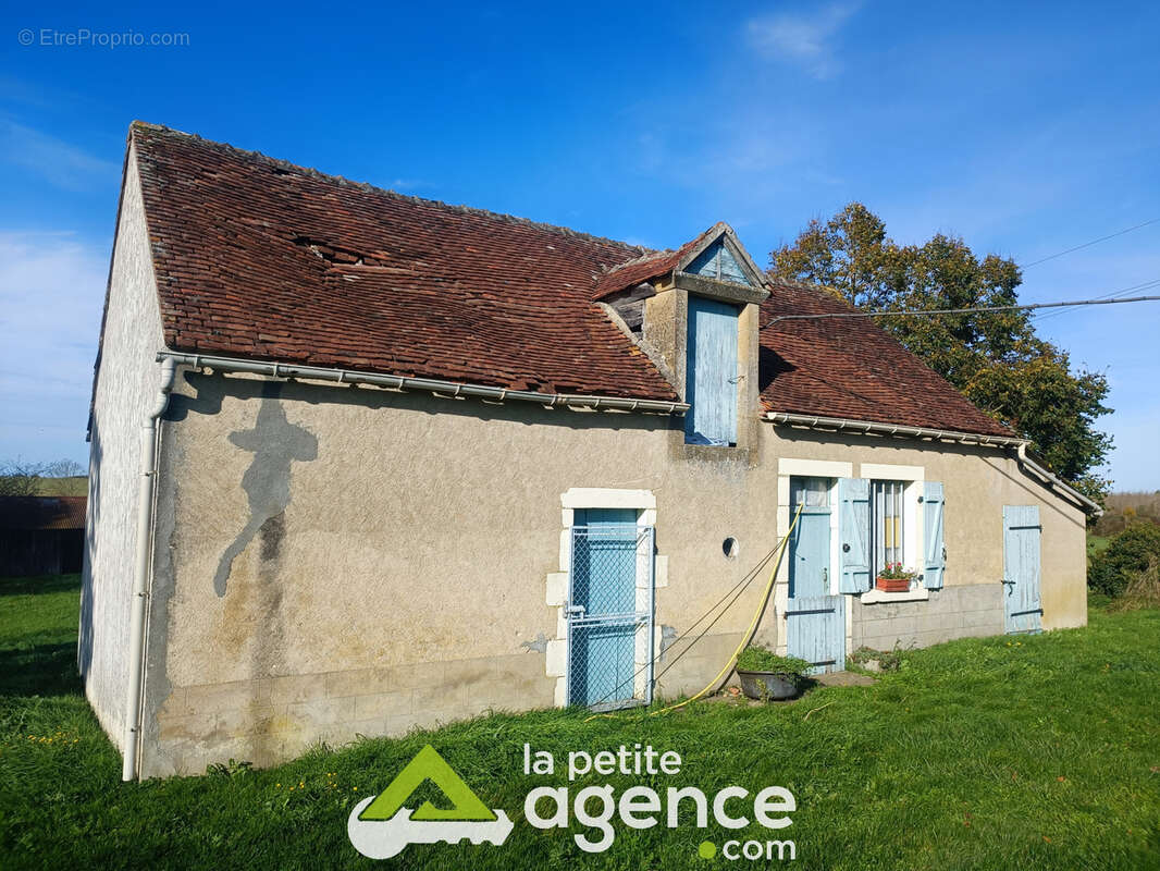 Maison à JUSSY-LE-CHAUDRIER