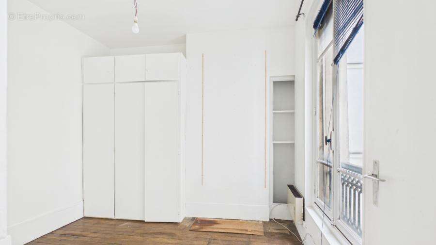 Appartement à PARIS-11E