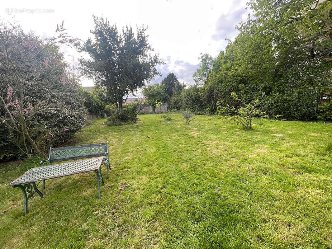 Maison à JUVISY-SUR-ORGE