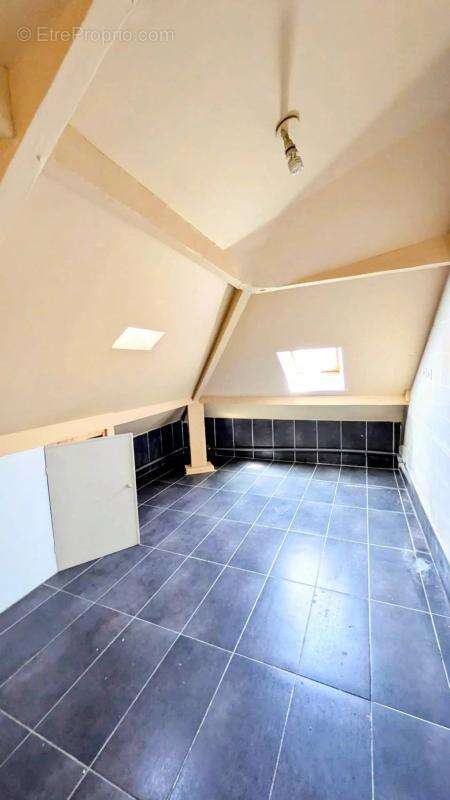 Maison de 9 pièces de 200 m² situé à Le Blanc-Mesnil - photo 10