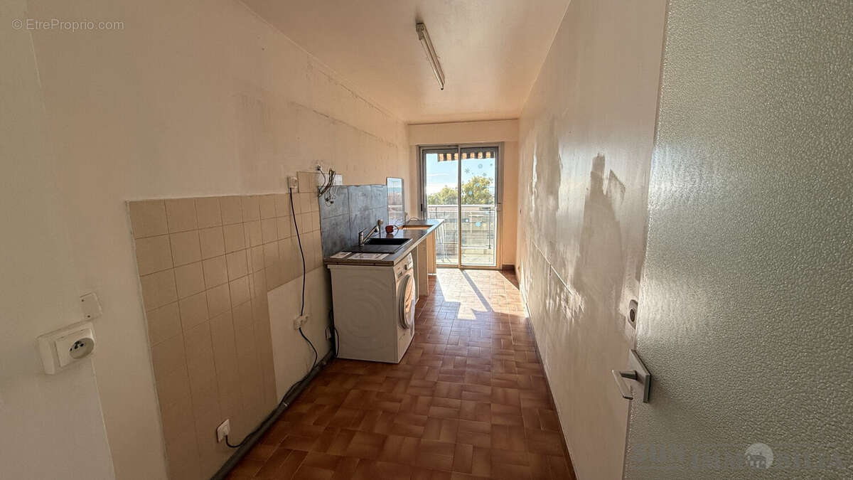 Appartement 72 m² à Cagnes-Sur-Mer  - photo 3
